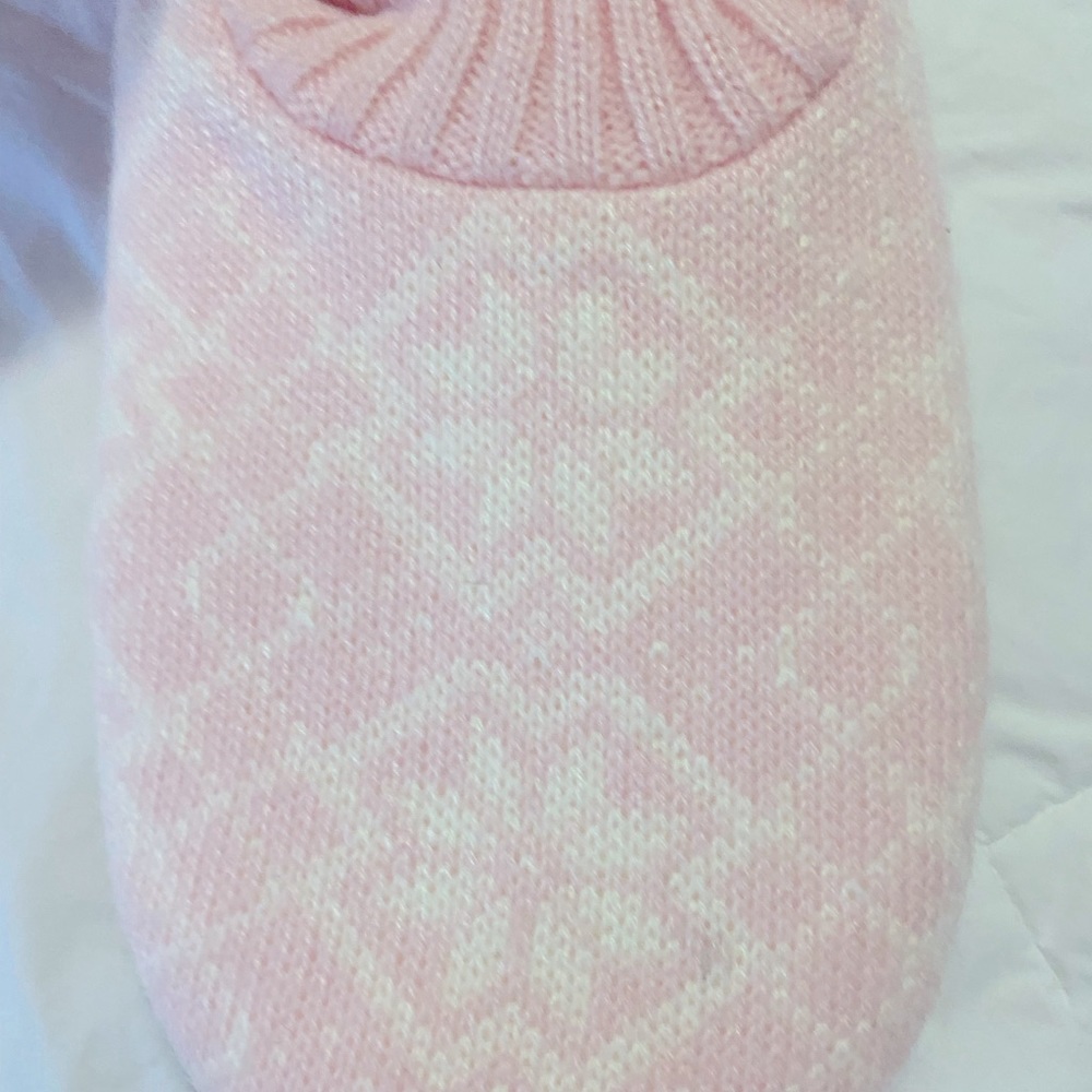 Slippers - Picture 4 of 4